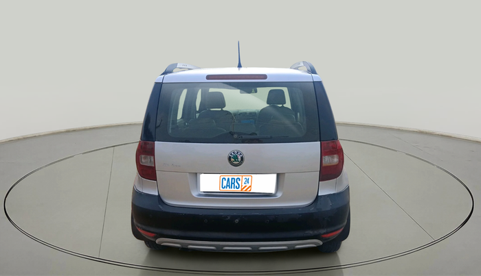 2011 Skoda Yeti ELEGANCE 2.0 TDI CR 4X4, Diesel, Manual, 1,61,481 km, exterior