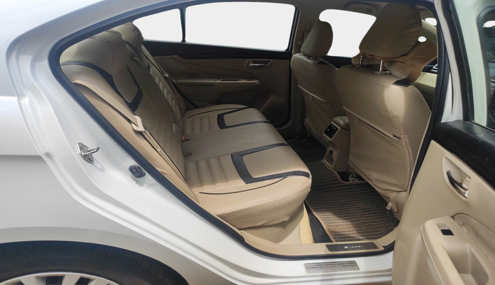2016 Maruti Ciaz VDI+ SHVS, Diesel, Manual, 1,39,818 km, interior