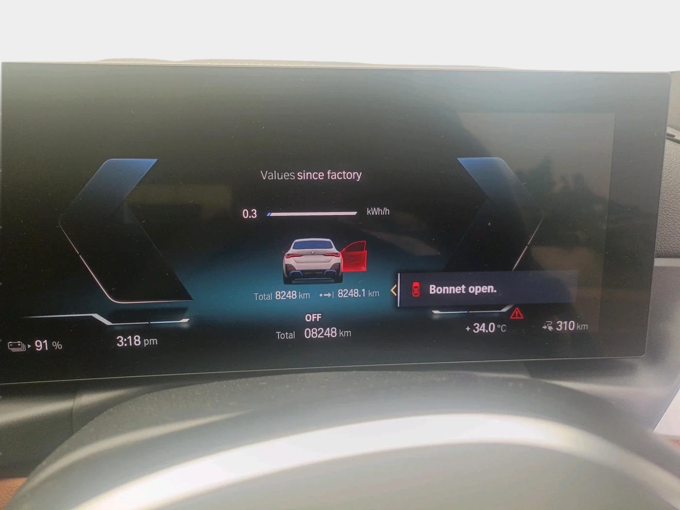 2023 BMW I4 eDrive35 M Sport , Electric, Automatic, 8,248 km, interior