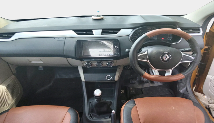 2021 Renault TRIBER RXZ, Petrol, Manual, 62,849 km, interior