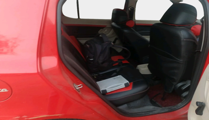 2011 Skoda Fabia AMBITION 1.2 MPI, Petrol, Manual, 79,799 km, interior