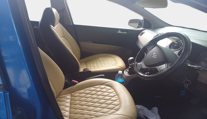 2017 Hyundai Grand i10 SPORTZ (O) 1.2 KAPPA VTVT, Petrol, Manual, 69,805 km, interior