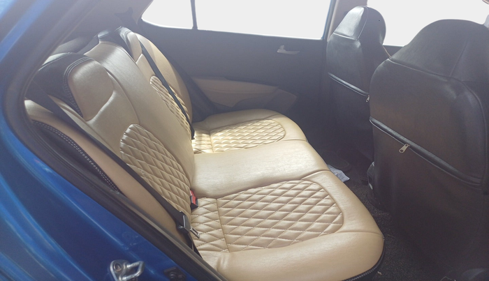 2017 Hyundai Grand i10 SPORTZ (O) 1.2 KAPPA VTVT, Petrol, Manual, 69,805 km, interior