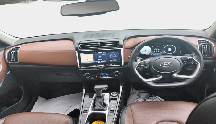 2022 Hyundai ALCAZAR 1.5 SIGNATURE (O) AT 7STR, Diesel, Automatic, 92,000 km, interior