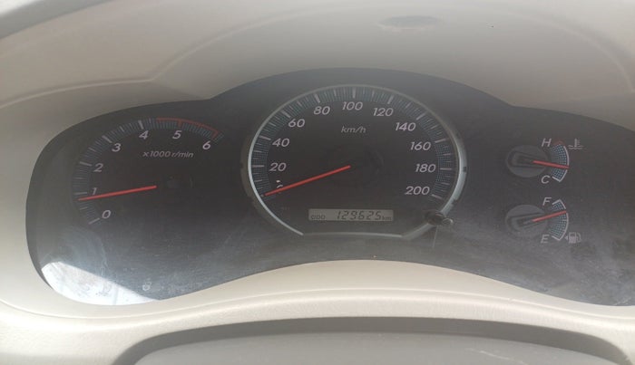 2014 Toyota Innova 2.5 ZX 7 STR, Diesel, Manual, 1,29,625 km, interior
