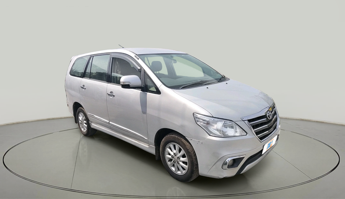 2014 Toyota Innova 2.5 VX 8 STR, Diesel, Manual, 3,28,447 km, exterior