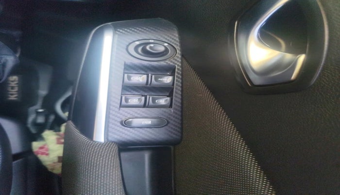 2019 Nissan Kicks XL DIESEL, Diesel, Manual, 71,102 km, interior