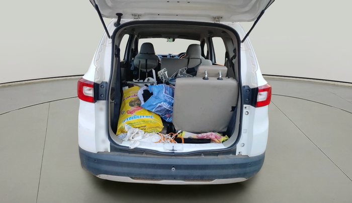 2020 Renault TRIBER RXT AMT, Petrol, Automatic, 70,212 km, exterior