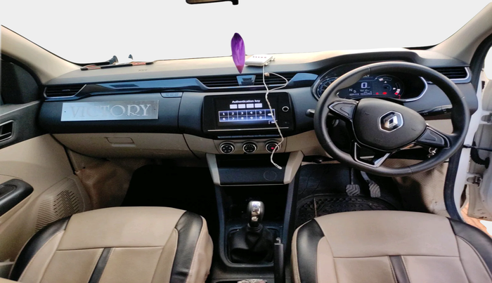 2020 Renault TRIBER RXT AMT, Petrol, Automatic, 70,212 km, interior