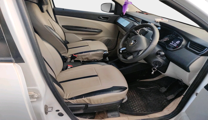 2020 Renault TRIBER RXT AMT, Petrol, Automatic, 70,212 km, interior