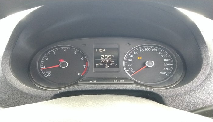 2019 Volkswagen Ameo TRENDLINE 1.0L, Petrol, Manual, 22,703 km, interior