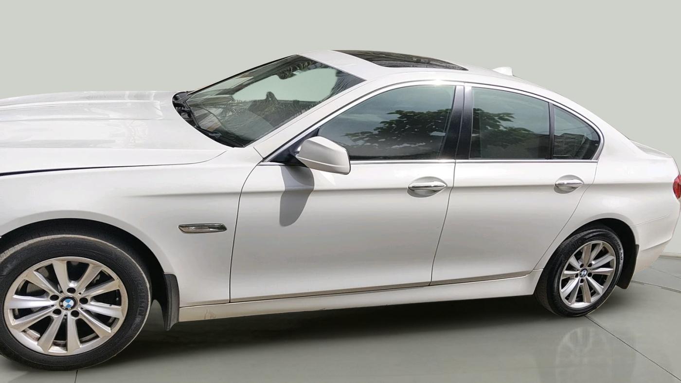 2012 BMW 5 Series 525D, Diesel, Automatic, 1,15,820 km, exterior