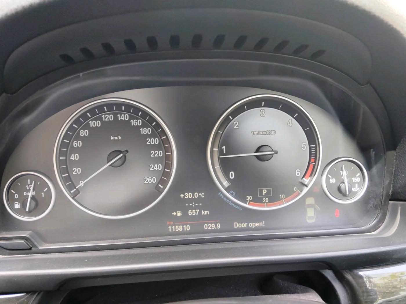 2012 BMW 5 Series 525D, Diesel, Automatic, 1,15,820 km, interior
