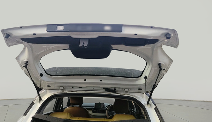 2022 Tata PUNCH ADVENTURE MT, Petrol, Manual, 34,059 km, exterior