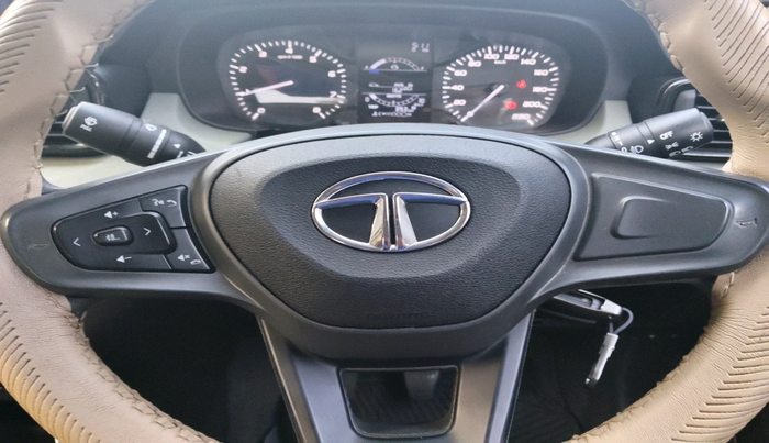 2022 Tata PUNCH ADVENTURE MT, Petrol, Manual, 34,059 km, interior