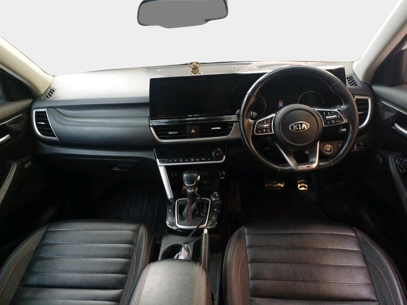 2021 KIA SELTOS GTX PLUS AT 1.5 DIESEL, Diesel, Automatic, 1,56,564 km, interior