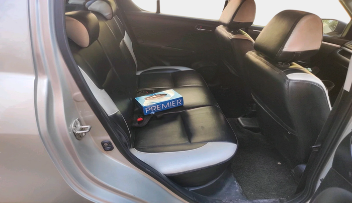 2013 Maruti Swift VDI, Diesel, Manual, 1,94,562 km, interior