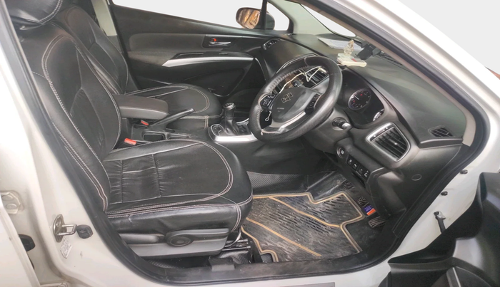2018 Maruti S Cross ZETA 1.3, Diesel, Manual, 2,38,603 km, interior