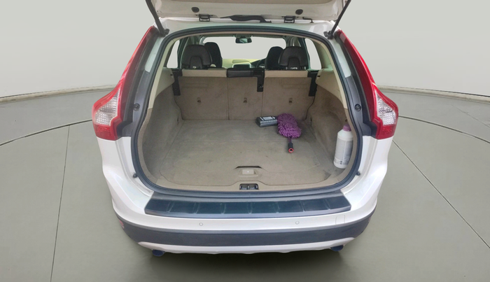 2011 Volvo XC 60 D5 AWD AT, Diesel, Automatic, 1,75,979 km, exterior