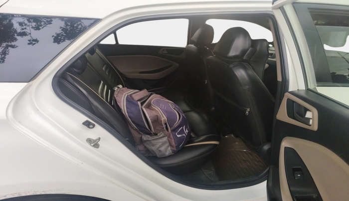 2016 Hyundai Elite i20 ASTA 1.4 CRDI (O), Diesel, Manual, 1,59,685 km, interior