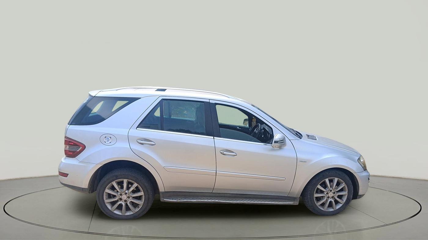 2011 Mercedes Benz Ml Class 350 CDI GRAND EDITION, Diesel, Automatic, 1,56,300 km, exterior