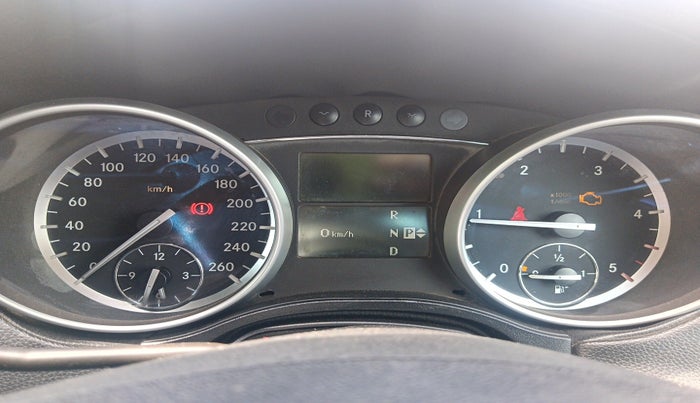 2011 Mercedes Benz Ml Class 350 CDI GRAND EDITION, Diesel, Automatic, 1,56,300 km, interior