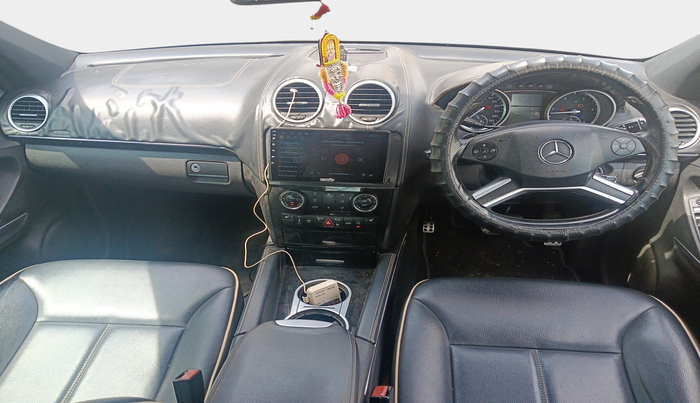 2011 Mercedes Benz Ml Class 350 CDI GRAND EDITION, Diesel, Automatic, 1,56,300 km, interior
