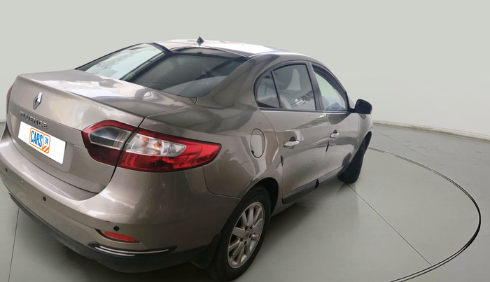 2012 Renault Fluence 1.5 E2, Diesel, Manual, 1,88,669 km, exterior