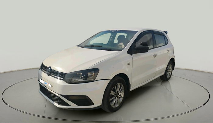 2015 Volkswagen Polo HIGHLINE1.5L, Diesel, Manual, 1,27,064 km, exterior