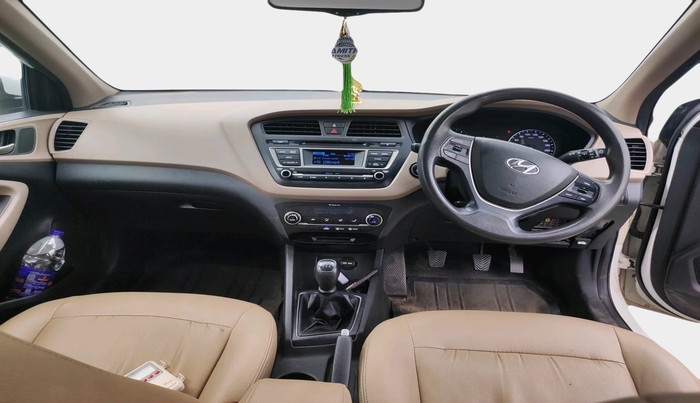 2015 Hyundai Elite i20 SPORTZ 1.2 (O), Petrol, Manual, 89,384 km, interior