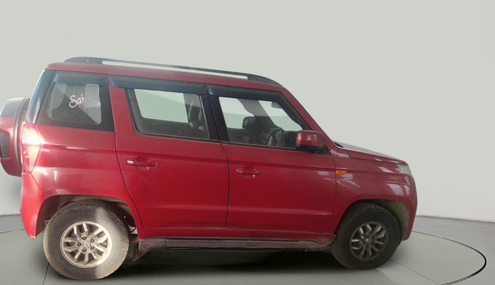2016 Mahindra TUV300 T8, Diesel, Manual, 1,30,715 km, exterior