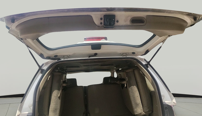 2011 Toyota Fortuner 3.0 4X4 MT, Diesel, Manual, 2,27,223 km, exterior