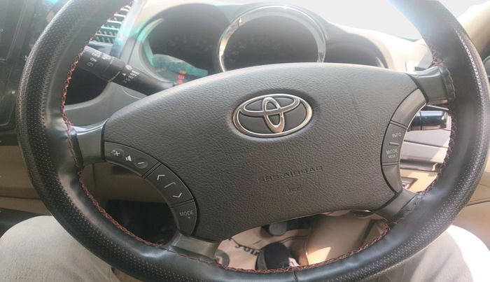 2011 Toyota Fortuner 3.0 4X4 MT, Diesel, Manual, 2,27,223 km, interior