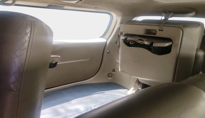 2011 Toyota Fortuner 3.0 4X4 MT, Diesel, Manual, 2,27,223 km, interior