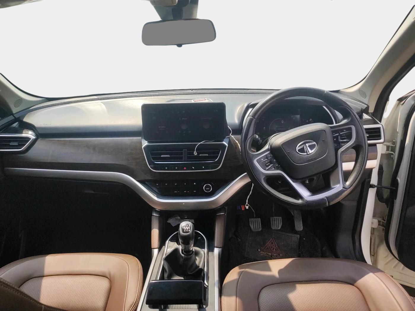 2023 Tata Harrier XZ 2.0L, Diesel, Manual, 59,700 km, interior