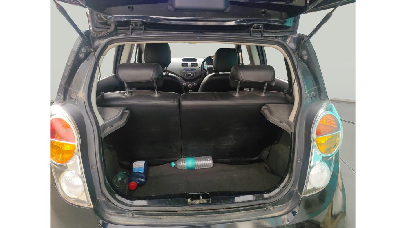 2011 Chevrolet Beat LT PETROL, Petrol, Manual, 33,720 km, exterior