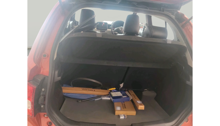 2017 Maruti IGNIS ALPHA 1.2 DUAL TONE, Petrol, Manual, 46,941 km, exterior