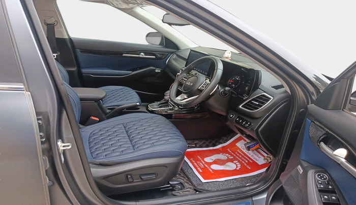 2023 KIA SELTOS X LINE 1.4 DCT, Petrol, Automatic, 17,081 km, interior