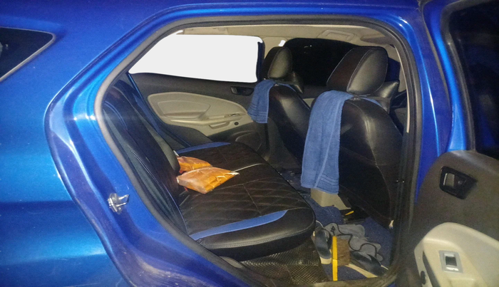 2014 Ford Ecosport AMBIENTE 1.5L DIESEL, Diesel, Manual, 1,11,874 km, interior