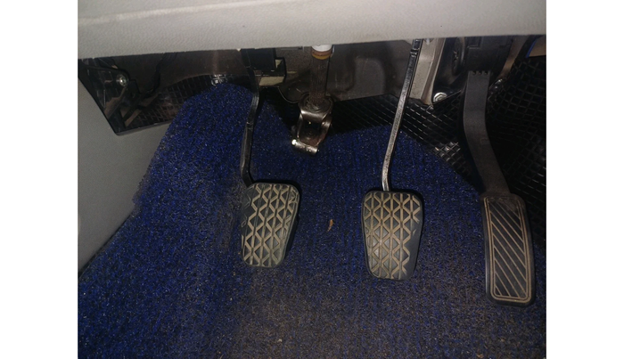 2014 Ford Ecosport AMBIENTE 1.5L DIESEL, Diesel, Manual, 1,11,874 km, interior