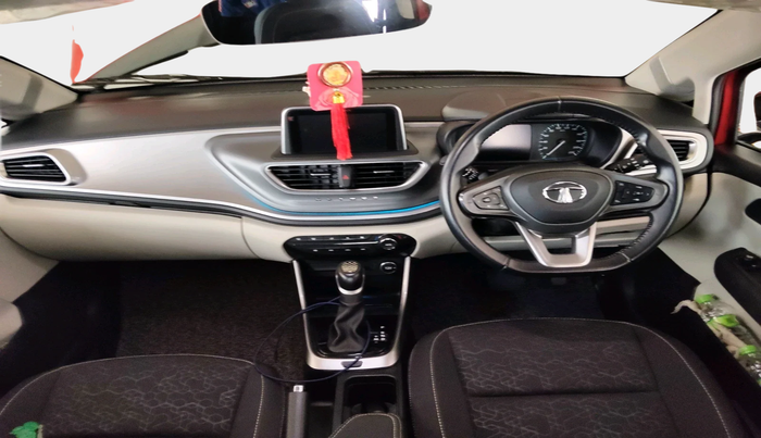 2023 Tata ALTROZ XZA, Petrol, Automatic, 7,608 km, interior