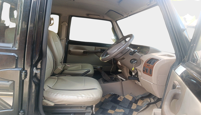 2012 Mahindra Bolero SLX BS-III, Diesel, Manual, 95,307 km, interior