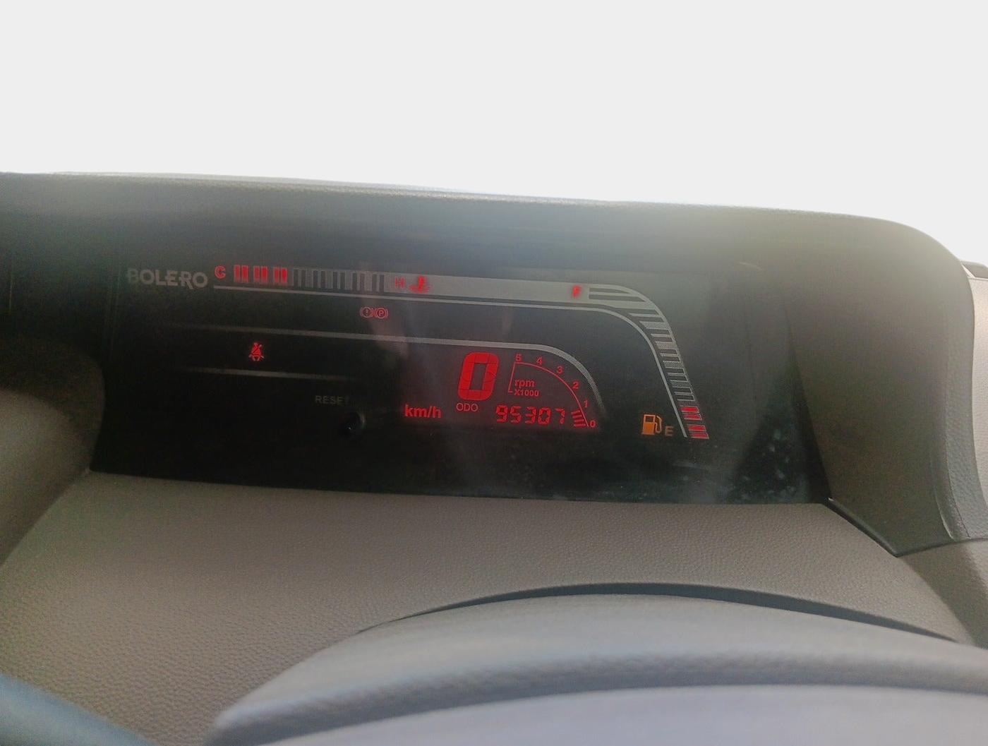 2012 Mahindra Bolero SLX BS-III, Diesel, Manual, 95,307 km, interior
