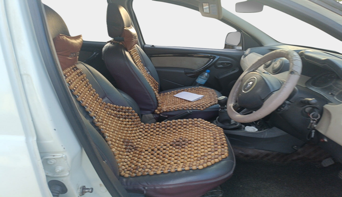 2016 Renault Duster 110 PS RXZ DIESEL, Diesel, Manual, 1,79,074 km, interior