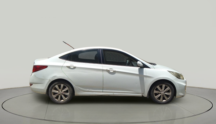 2011 Hyundai Verna FLUIDIC 1.6 CRDI SX, Diesel, Manual, 2,27,587 km, exterior