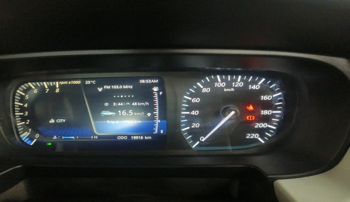 2024 Tata PUNCH Creative Dual Tone MT Sunroof, Petrol, Manual, 21,000 km, interior