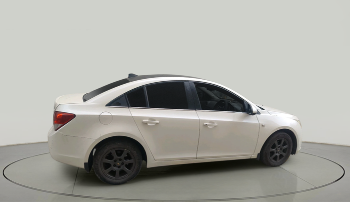 2011 Chevrolet Cruze LT, Diesel, Manual, 1,10,793 km, exterior