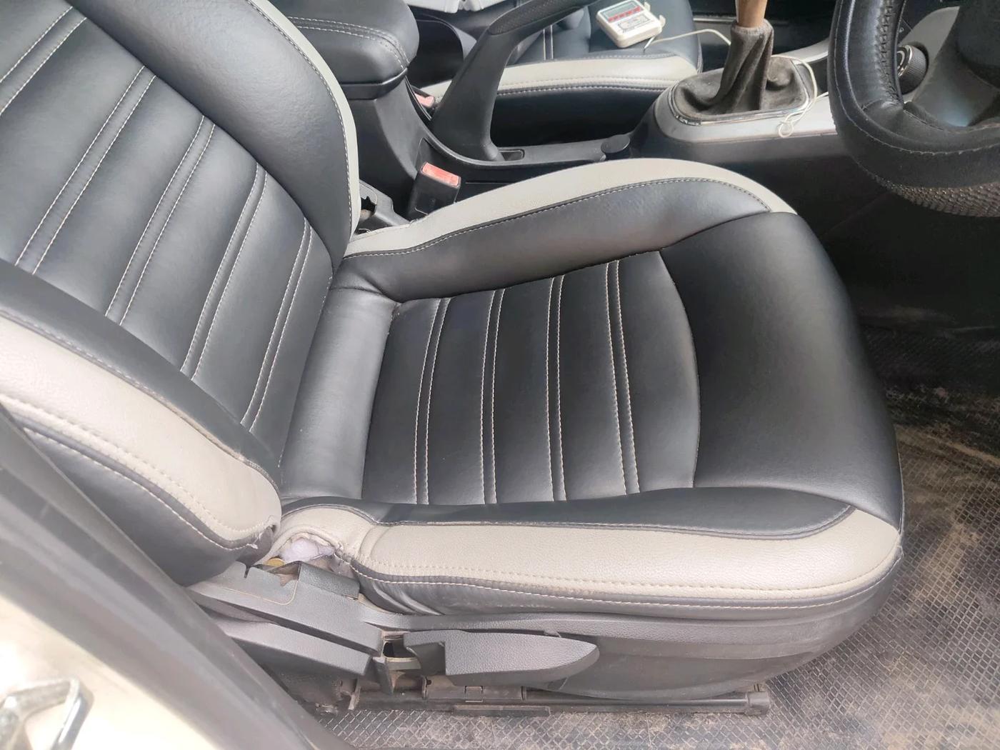 2011 Chevrolet Cruze LT, Diesel, Manual, 1,10,793 km, interior