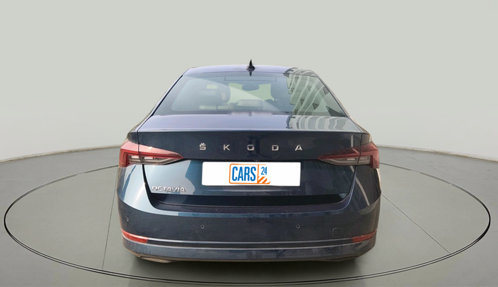 2023 Skoda Octavia STYLE 2.0, Petrol, Automatic, 22,128 km, exterior