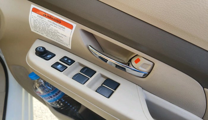 2025 Toyota RUMION S CNG , Petrol, Manual, 12,527 km, interior